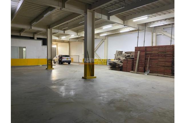 Locales y Bodegas, Alquiler, La Alianza - $17.000.000