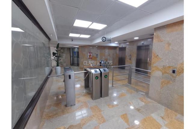 Oficinas y Consultorios, Venta en San Pedro
