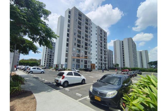 Apartamentos, Alquiler, Kachipay - $1.600.000