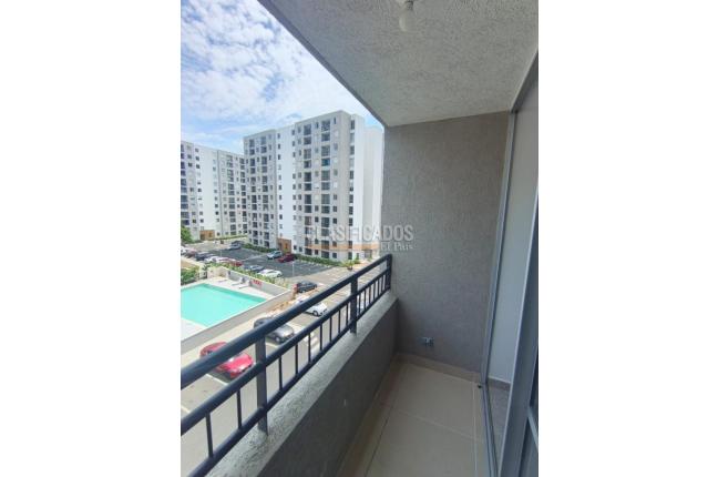 Apartamentos, Alquiler, Kachipay - $1.600.000