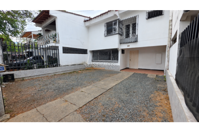 Casas, Venta en El Limonar