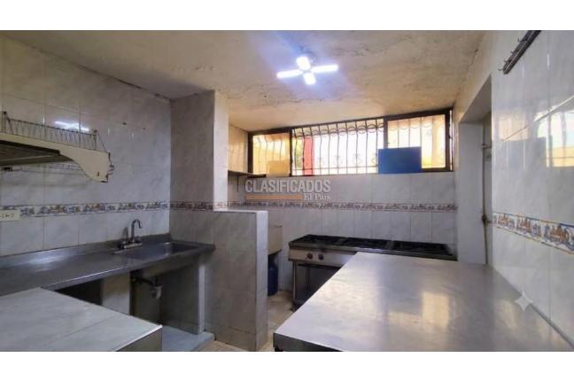 Apartamentos, Venta, Alcázares - $180.000.000