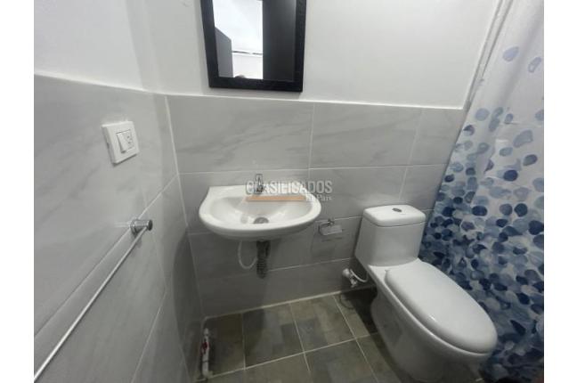 Apartamentos, Alquiler, Floralia - $550.000