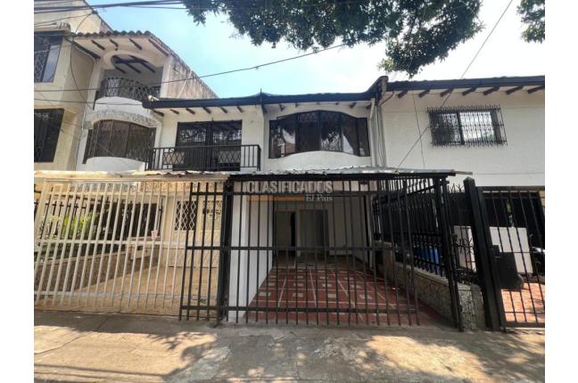 Casas, Alquiler, Capri - $3.500.000