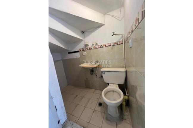Casas, Alquiler, Capri - $3.500.000