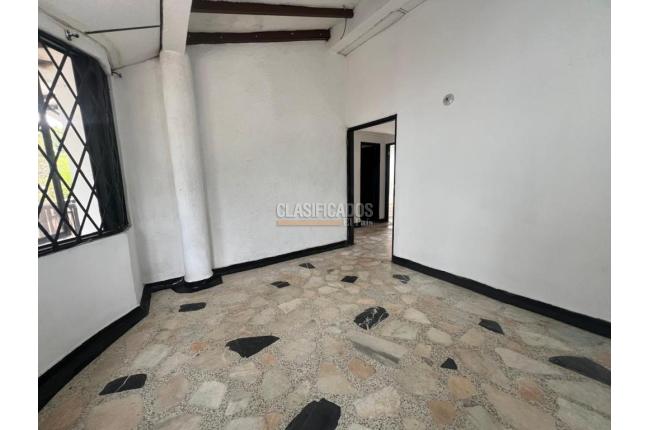 Casas, Alquiler, Capri - $3.500.000