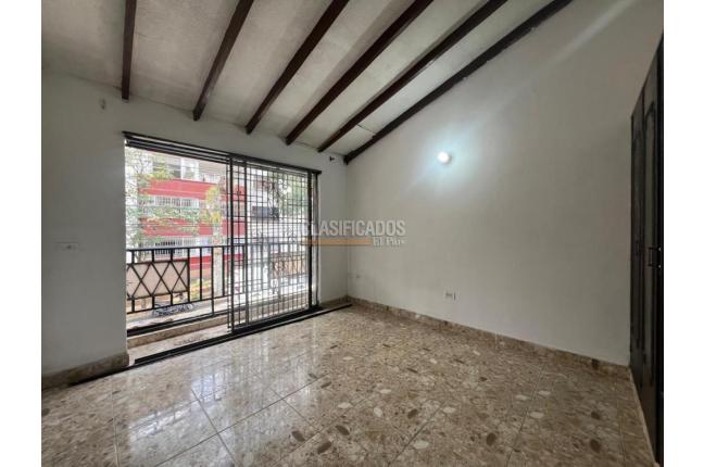 Casas, Alquiler, Capri - $3.500.000