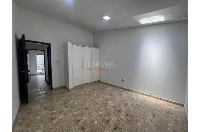 Casas, Alquiler, Capri - $3.500.000