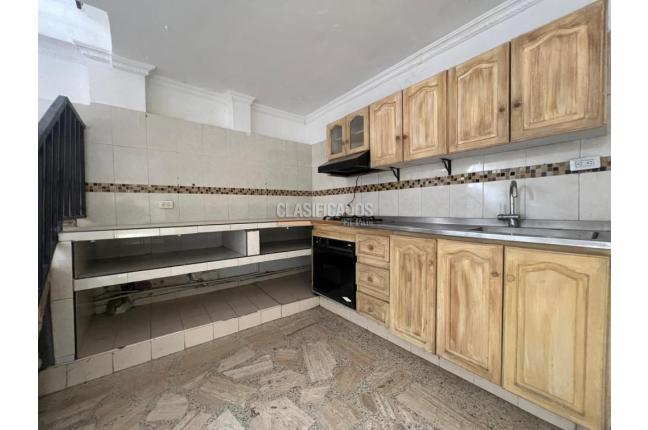 Casas, Alquiler, Capri - $3.500.000