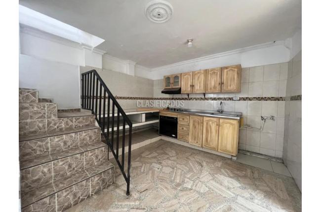 Casas, Alquiler, Capri - $3.500.000