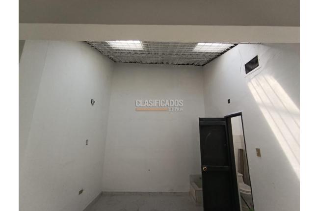 Locales y Bodegas, Alquiler, La Flora - $3.500.000