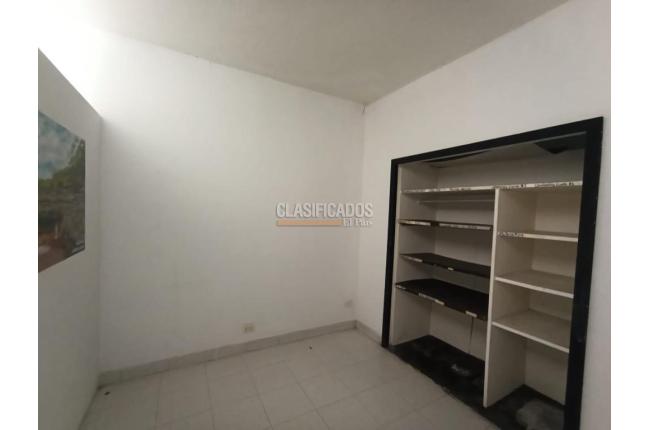 Locales y Bodegas, Alquiler, La Flora - $5.500.000