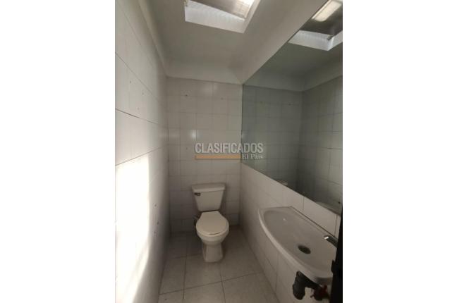 Locales y Bodegas, Alquiler, La Flora - $5.500.000