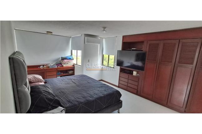 Apartamentos, Venta, Multicentro - $730.000.000