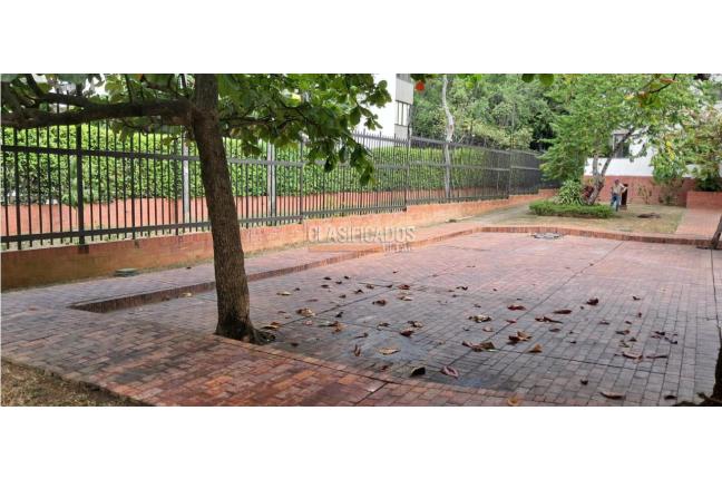 Apartamentos, Venta, Multicentro - $730.000.000