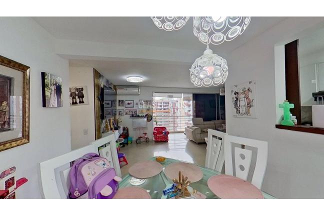 Apartamentos, Venta en La Flora