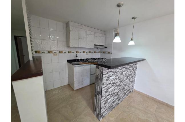 Apartamentos, Alquiler, La Merced - $1.400.000