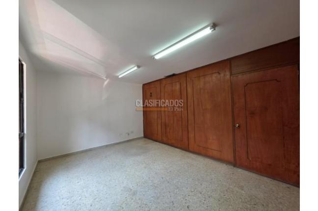 Oficinas y Consultorios, Alquiler, Granada - $3.000.000