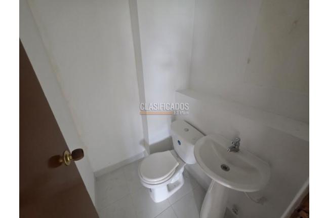 Oficinas y Consultorios, Alquiler, Granada - $2.500.000