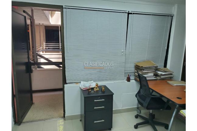 Oficinas y Consultorios, Alquiler, Versalles - $710.000