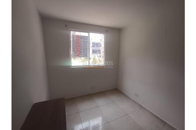 Apartamentos, Alquiler, Ciudad Pacifica - $1.400.000