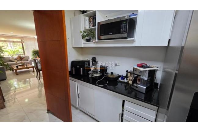 Apartamentos, Venta, Multicentro - $480.000.000