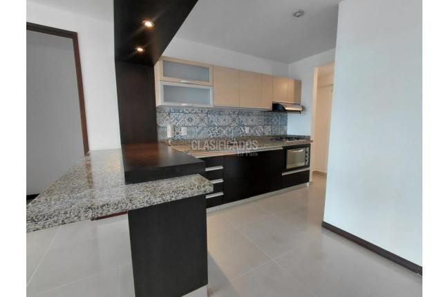Apartamentos, Alquiler, Cristales - $3.000.000
