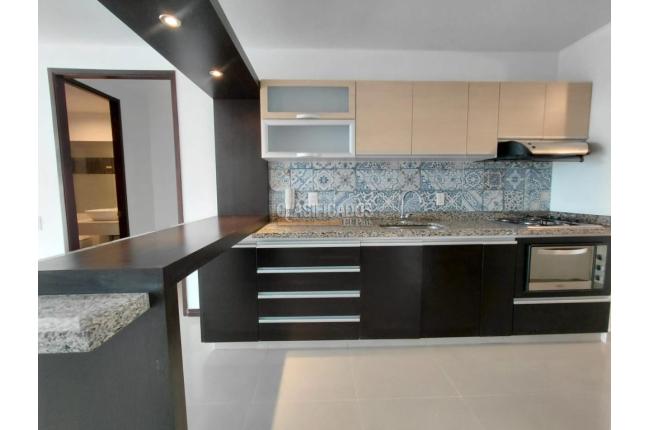 Apartamentos, Alquiler, Cristales - $3.000.000