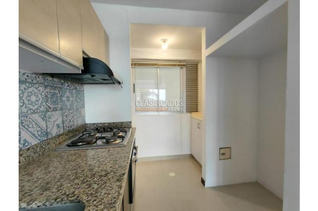 Apartamentos, Alquiler, Cristales - $3.000.000