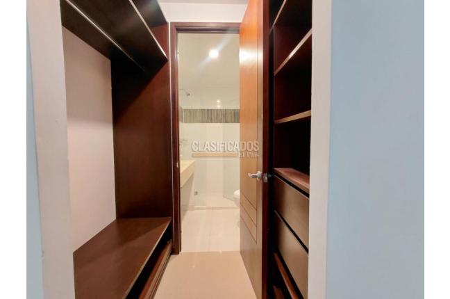 Apartamentos, Alquiler, Cristales - $3.000.000