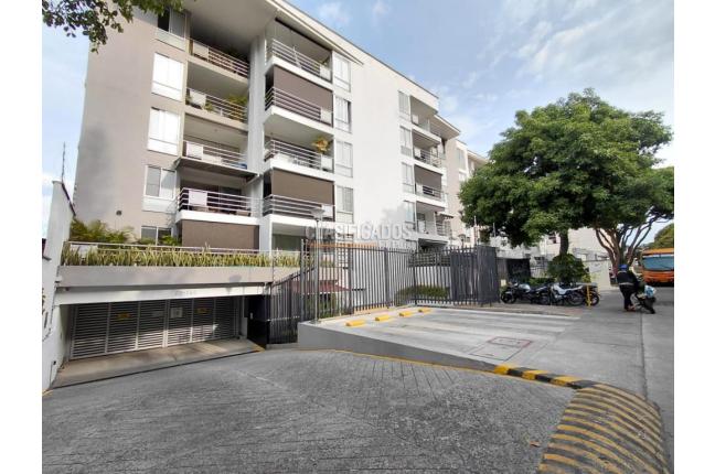 Apartamentos, Alquiler, Cristales - $3.000.000