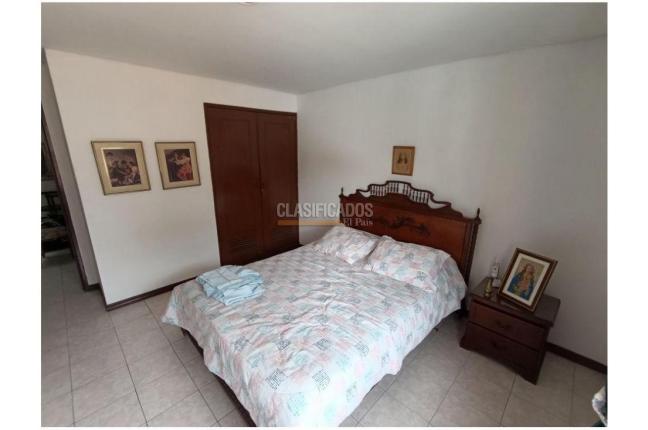 Casas, Venta, La Merced - $680.000.000
