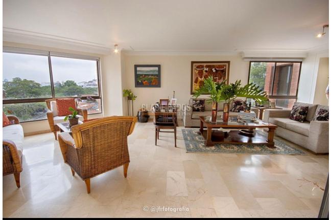 Apartamentos, Venta en Arboleda