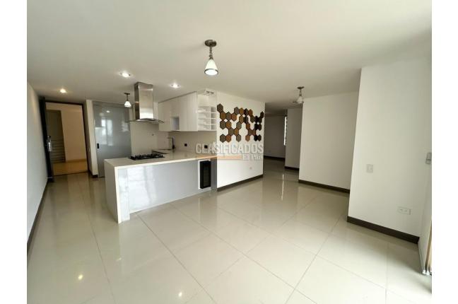 Apartamentos, Venta, Cerro Cristales - $600.000.000