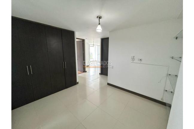 Apartamentos, Venta, Cerro Cristales - $600.000.000