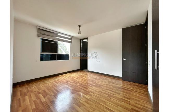 Apartamentos, Venta, Cerro Cristales - $600.000.000