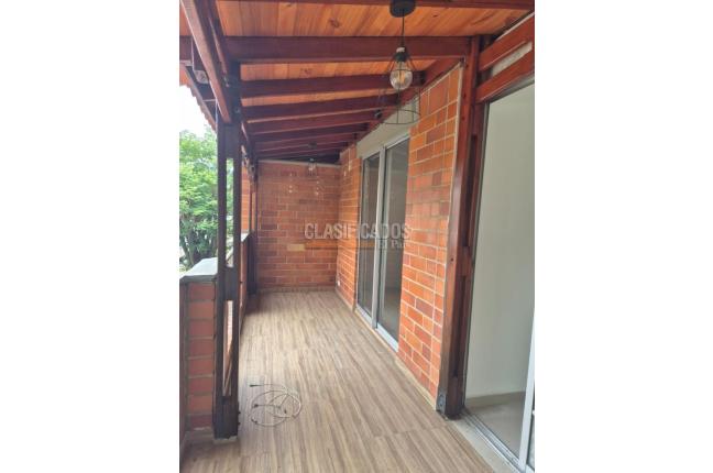 Casas, Venta en Ciudad Jardín