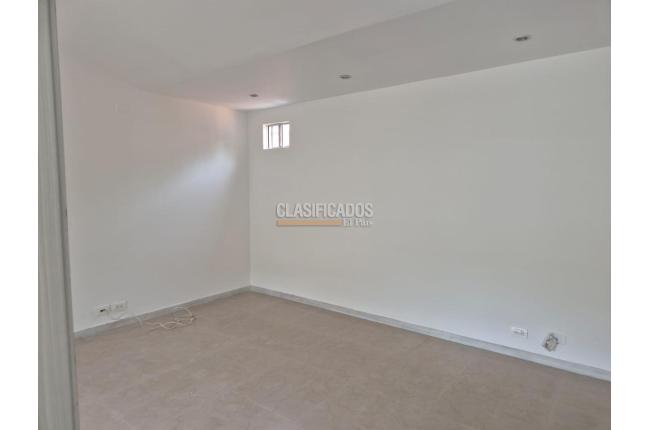 Casas, Venta en Ciudad Jardín
