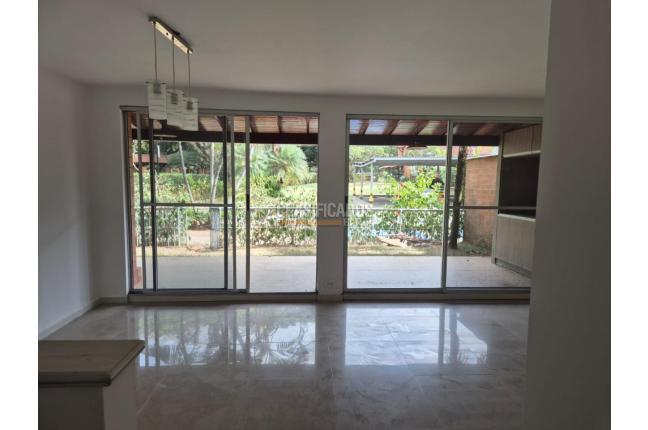 Casas, Venta, Ciudad Jardín - $720.000.000