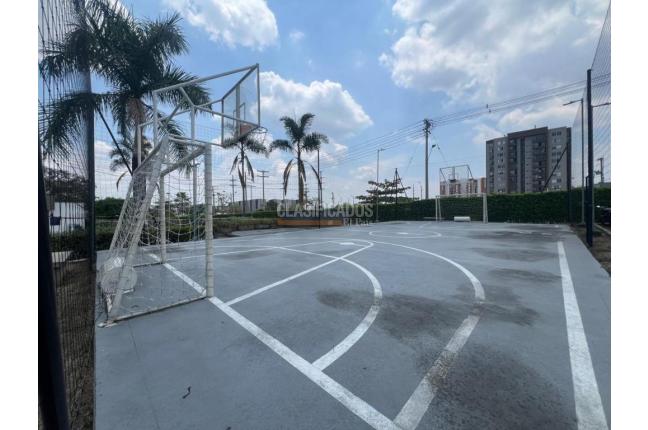 Apartamentos, Alquiler, Ciudad Pacifica - $1.300.000
