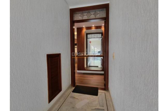 Apartamentos, Venta en Santa Mónica Residencial