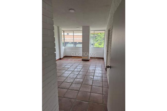 Apartamentos, Alquiler en Santa Mónica Residencial