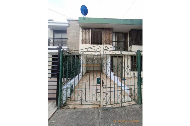 Apartamentos, Alquiler en El Refugio