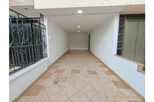 Apartamentos, Alquiler en El Refugio