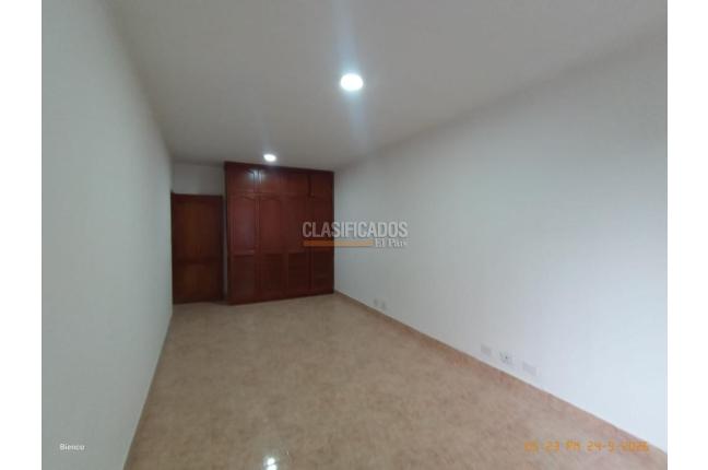Apartamentos, Alquiler, El Refugio - $1.700.000