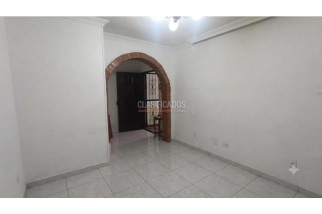 Casas, Alquiler, Giron - $1.300.000