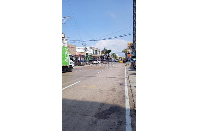 Locales y Bodegas, Alquiler, Barranquilla - $2.700.000