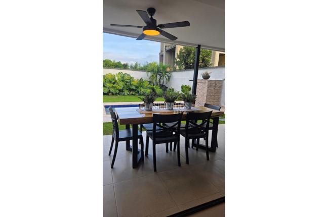 Casas, Venta, Las Mercedes - $1.200.000.000