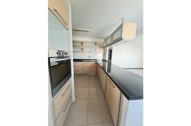 Apartamentos, Venta en Pance