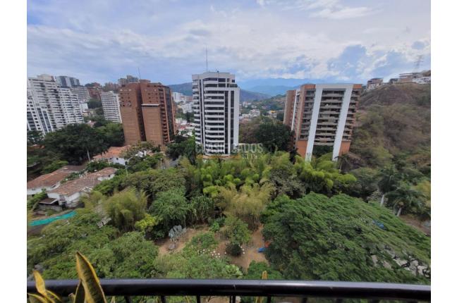 Apartamentos, Venta, Aguacatal - $1.600.000.000